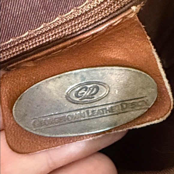 {Georgetown Leather} Bucket boho leather bag - Picture 11 of 12